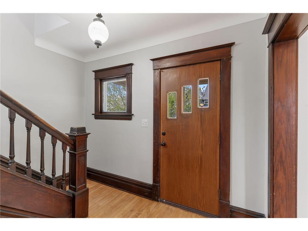 1302 Hewitt Avenue Saint Paul MN 55104 7092251 image10