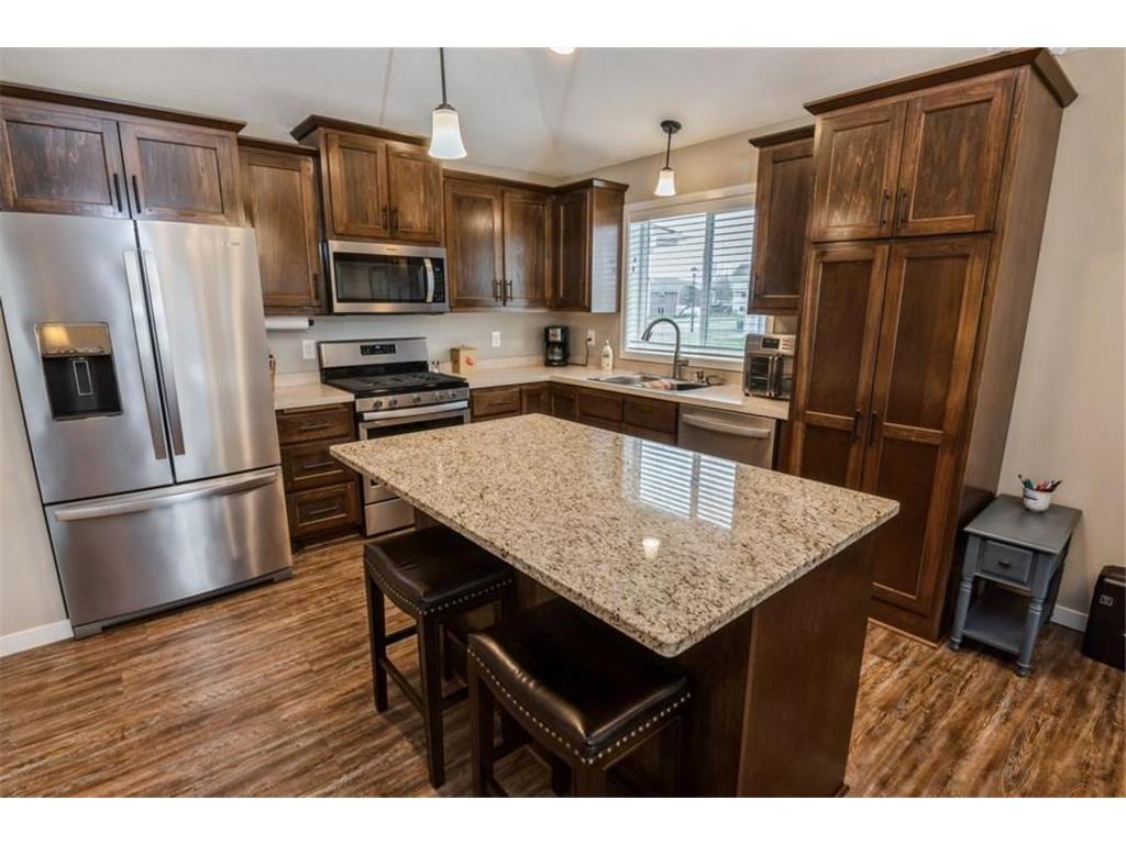 1302 Maplewood Avenue SW Isanti MN 55040 6356625 image1