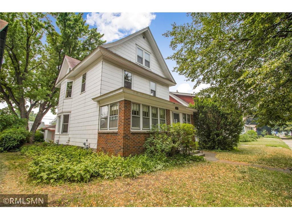 1302 Minnehaha Avenue W Saint Paul MN 55104 6386880 image1