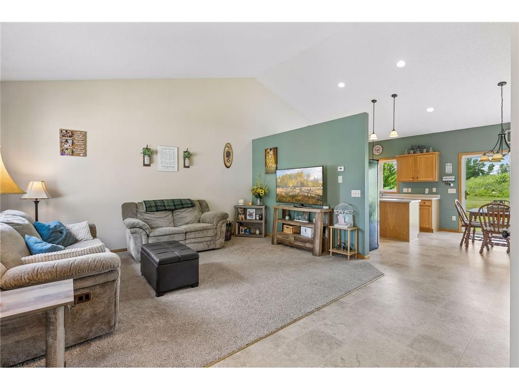 1302 Prairie Street NW Montgomery MN 56069 7103702 image12