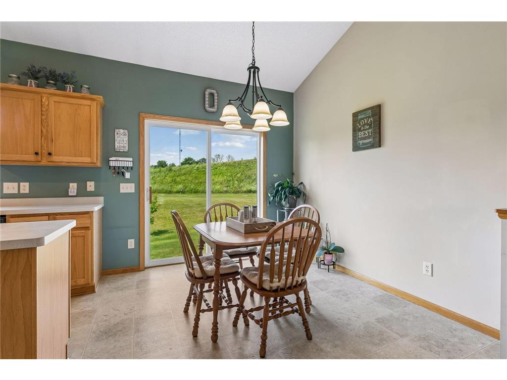 1302 Prairie Street NW Montgomery MN 56069 7103702 image17