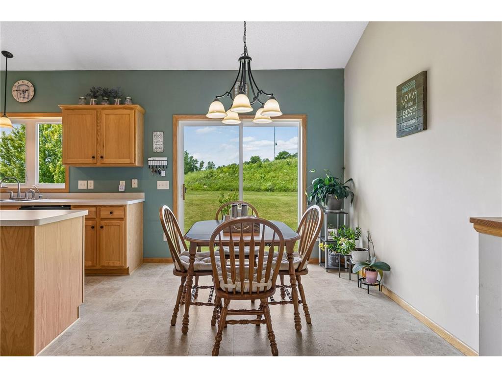 1302 Prairie Street NW Montgomery MN 56069 7103702 image18