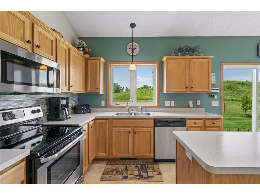 1302 Prairie Street NW Montgomery MN 56069 7103702 image23