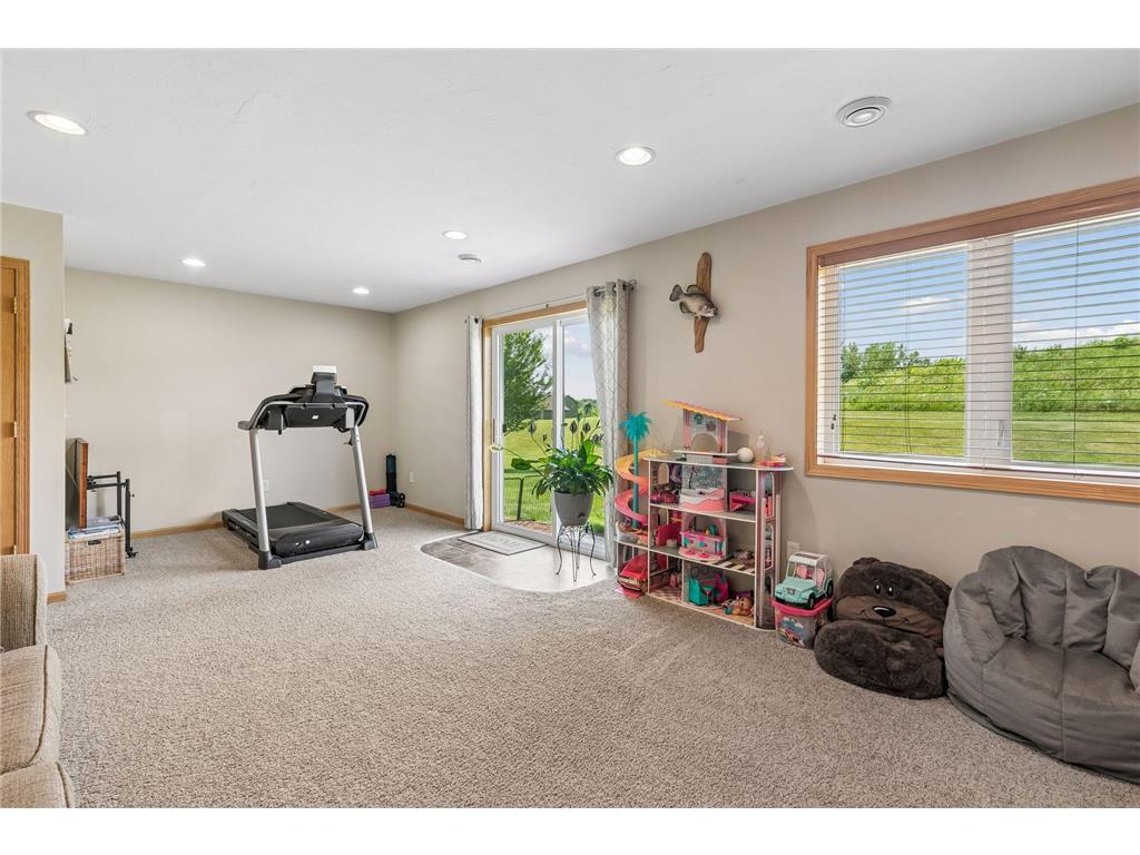 1302 Prairie Street NW Montgomery MN 56069 7103702 image9
