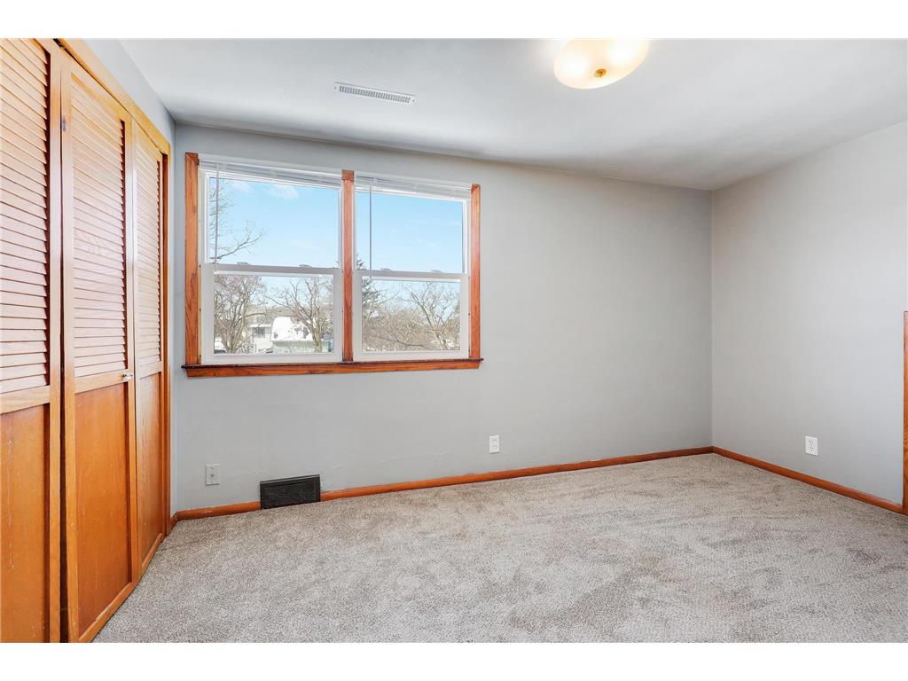 1302 Reaney Avenue Saint Paul MN 55106 7028842 image23