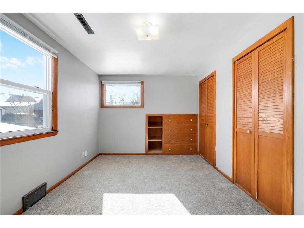 1302 Reaney Avenue Saint Paul MN 55106 7028842 image29