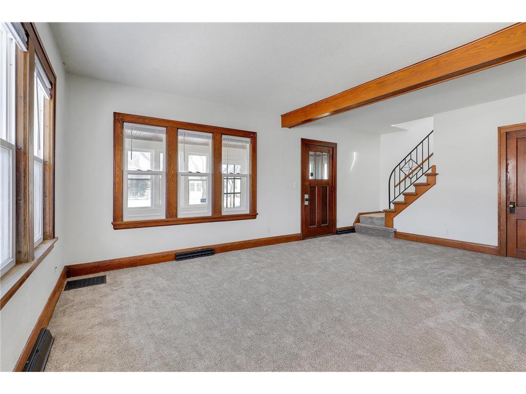1302 Reaney Avenue Saint Paul MN 55106 7028842 image4