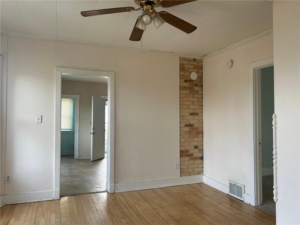 1302 W 1st Street Duluth MN 55806 7066692 image12