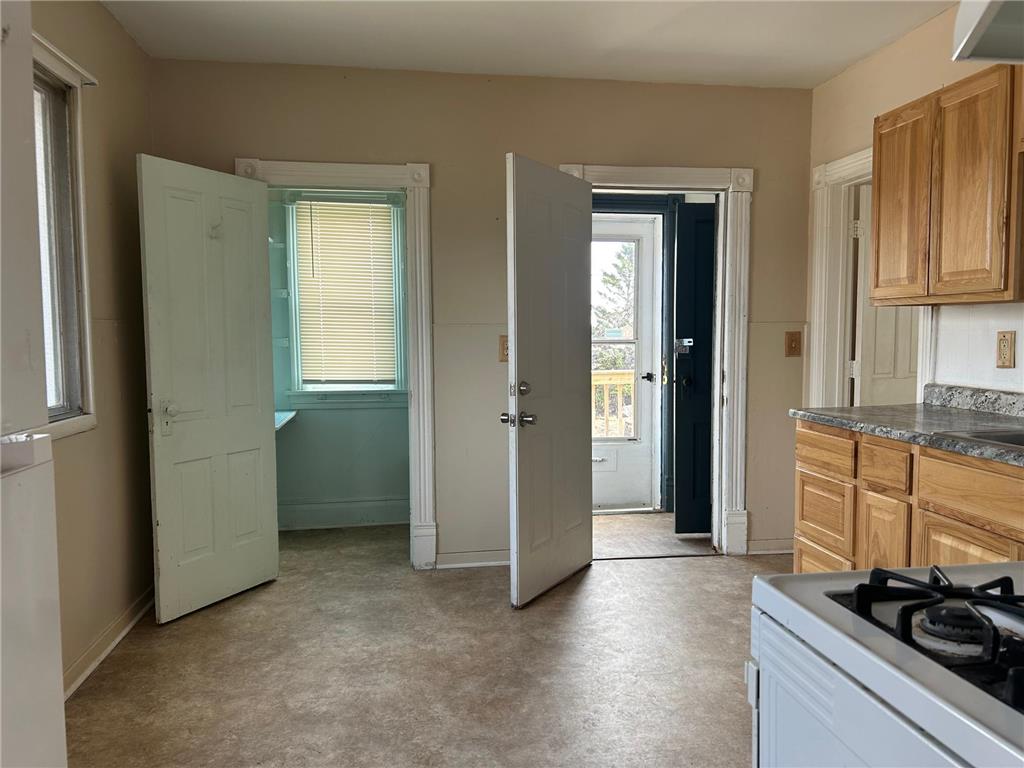 1302 W 1st Street Duluth MN 55806 7066692 image21