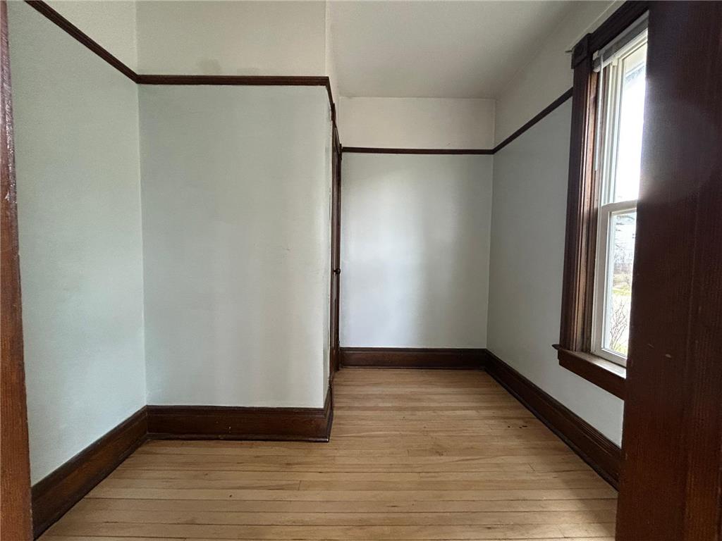 1302 W 1st Street Duluth MN 55806 7066692 image6