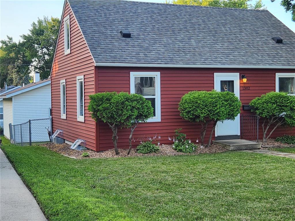 1302 W Clark Street Albert Lea MN 56007 6747788 image3