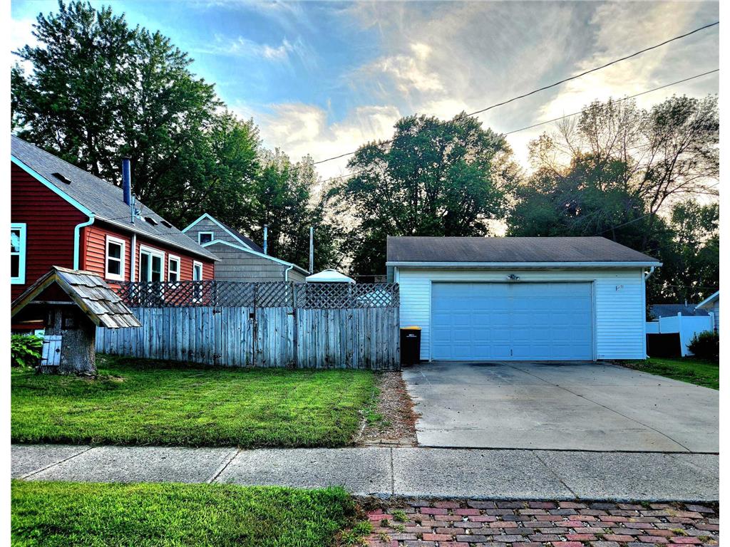 1302 W Clark Street Albert Lea MN 56007 6747788 image6