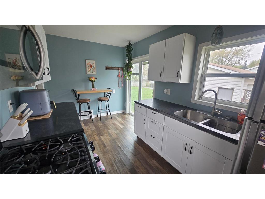 1302 W Clark Street Albert Lea MN 56007 7063101 image15