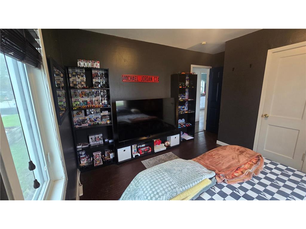 1302 W Clark Street Albert Lea MN 56007 7063101 image9