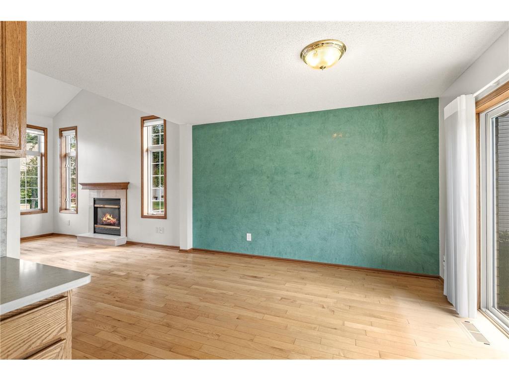 13024 Garrett Lane Apple Valley MN 55124 7096960 image13