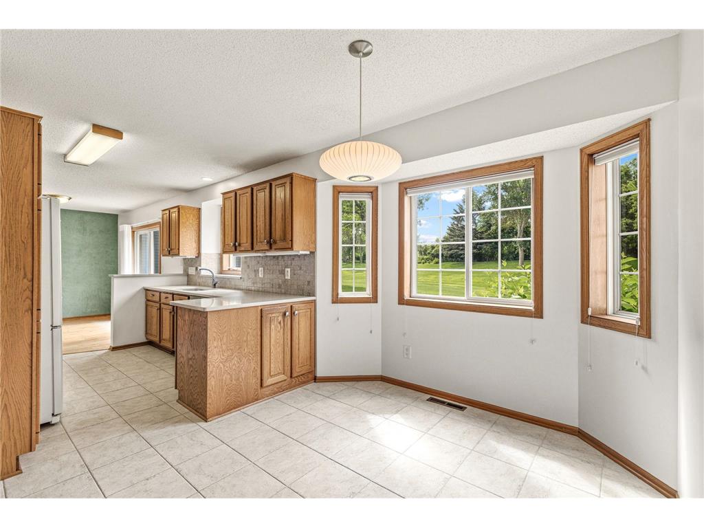 13024 Garrett Lane Apple Valley MN 55124 7096960 image20