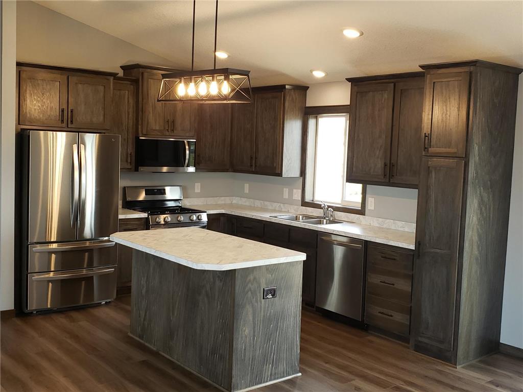 13025 11th Avenue S Zimmerman MN 55398 7028485 image1