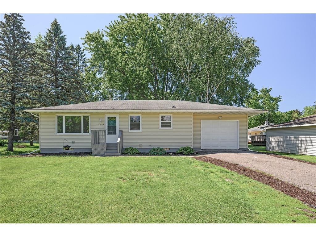 13025 N 3rd Avenue Lindstrom MN 55045 6574947 image1