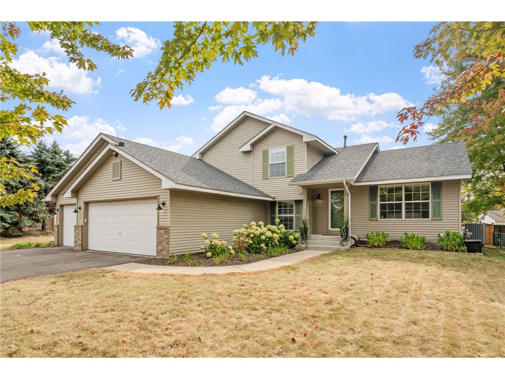 13026 Forest Glen Drive Burnsville MN 55337 6613722 image1