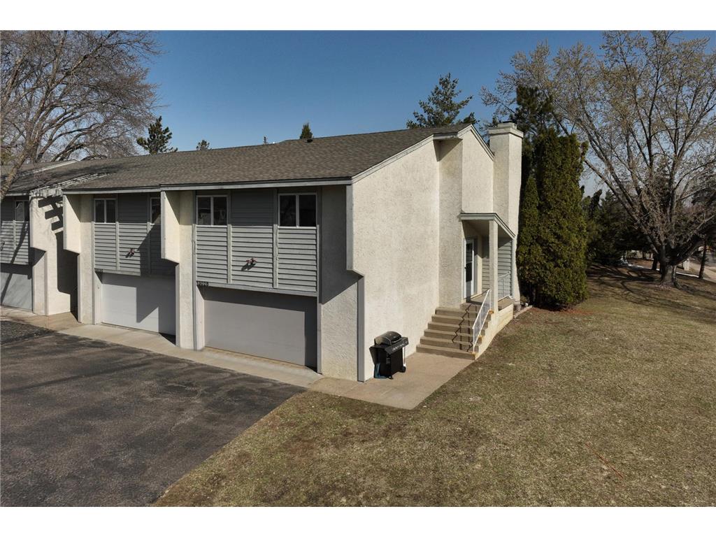 13028 Judicial Road Burnsville MN 55337 6366099 image1