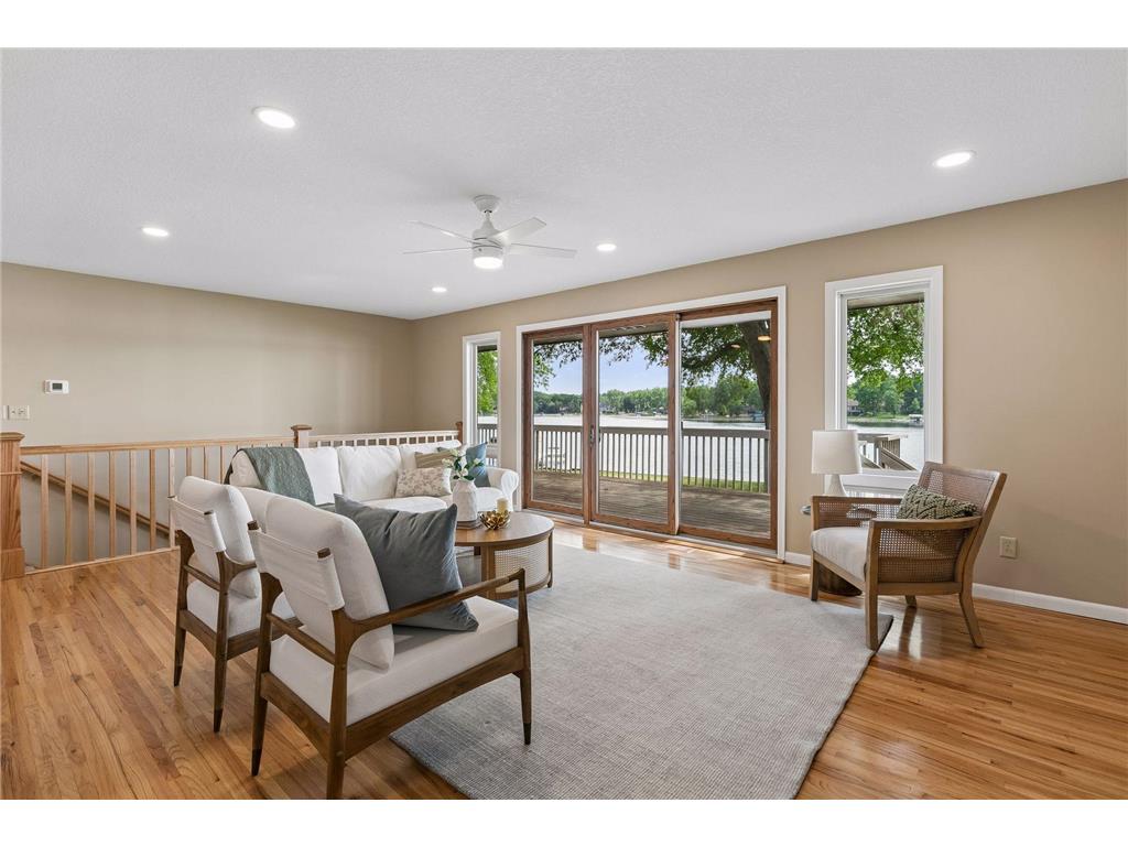 1303 Crystal Lake Road E Burnsville MN 55306 - Crystal 7082969 image26