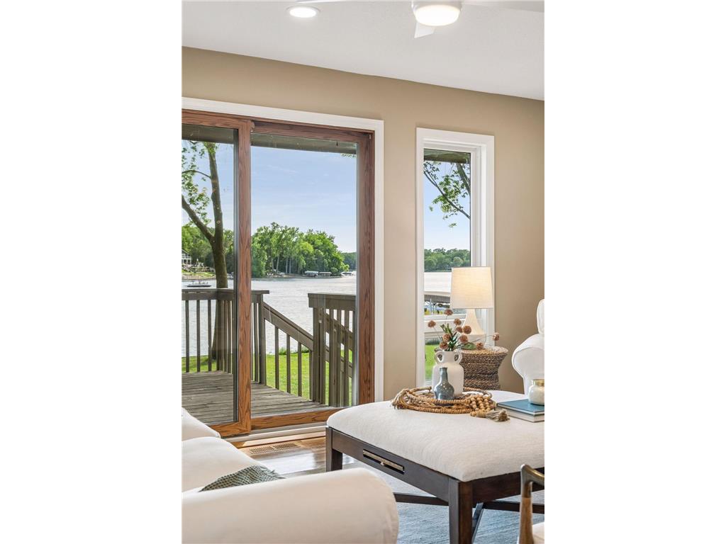 1303 Crystal Lake Road E Burnsville MN 55306 - Crystal 7082969 image28
