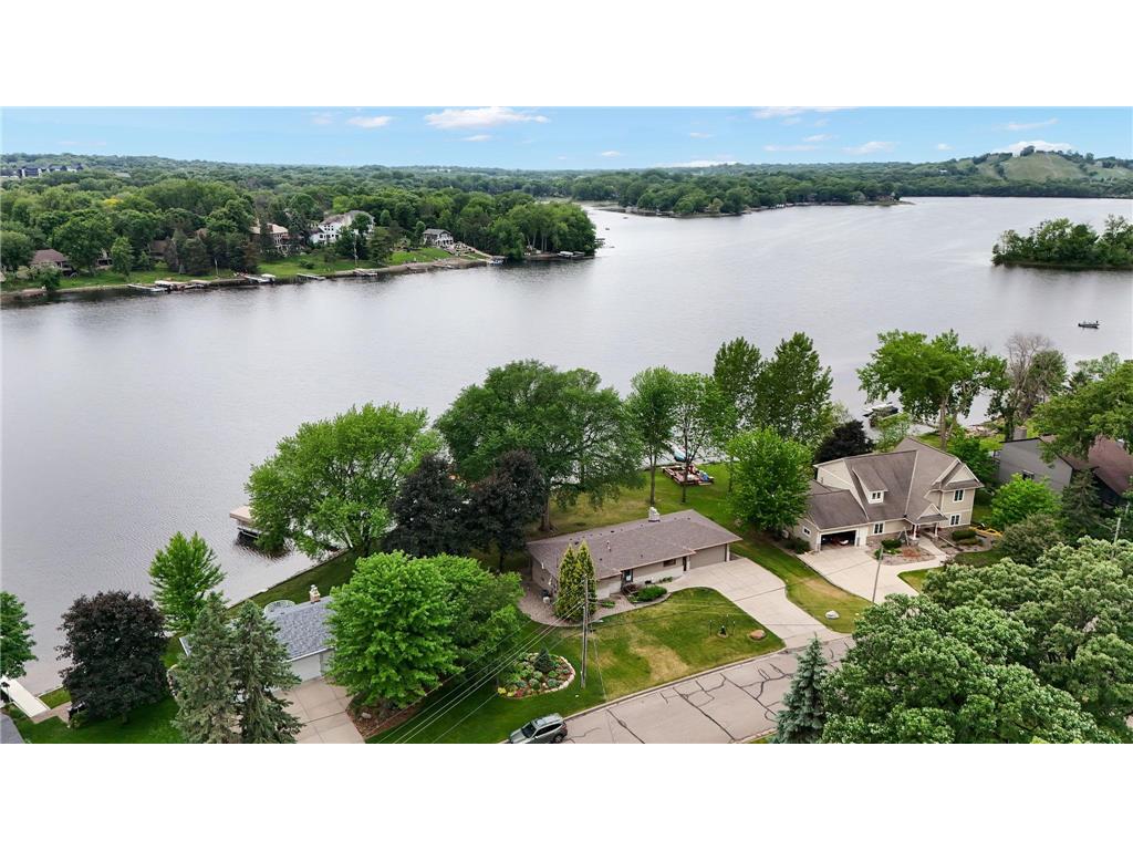 1303 Crystal Lake Road E Burnsville MN 55306 - Crystal 7082969 image33