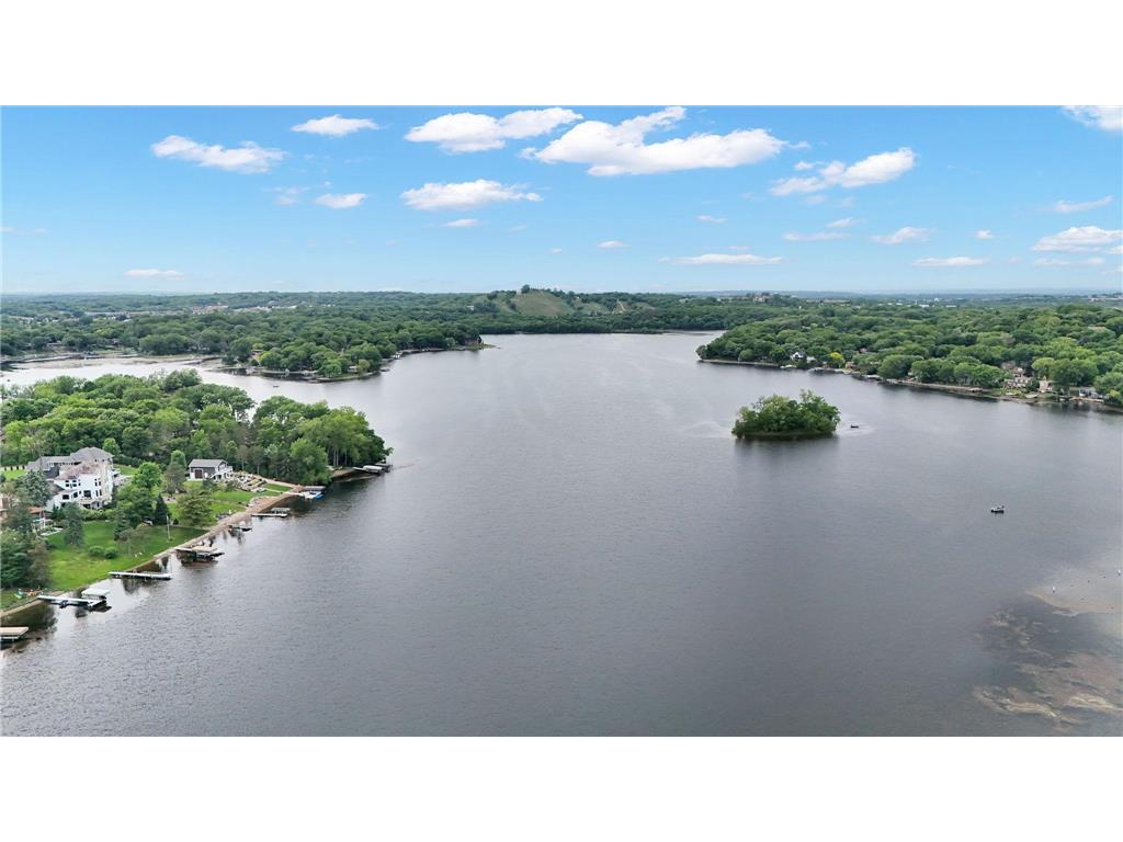 1303 Crystal Lake Road E Burnsville MN 55306 - Crystal 7082969 image61