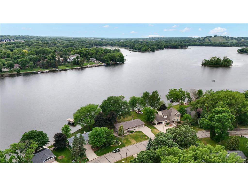 1303 Crystal Lake Road E Burnsville MN 55306 - Crystal 7082969 image63