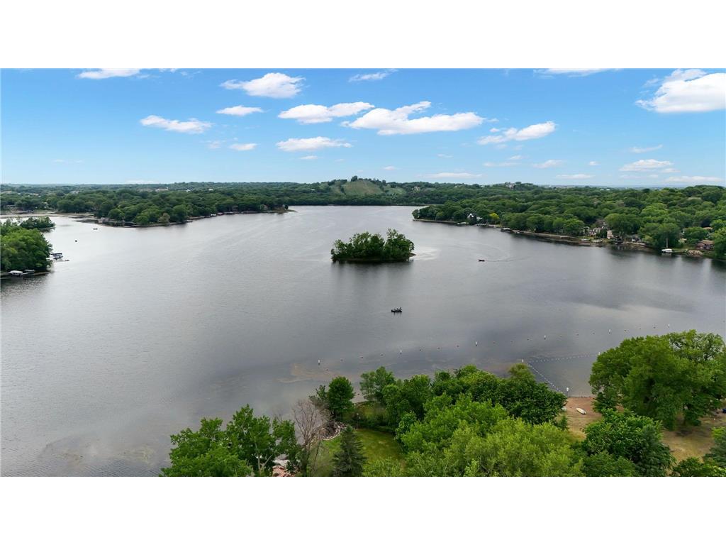 1303 Crystal Lake Road E Burnsville MN 55306 - Crystal 7082969 image65