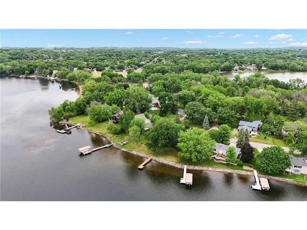 1303 Crystal Lake Road E Burnsville MN 55306 - Crystal 7082969 image69