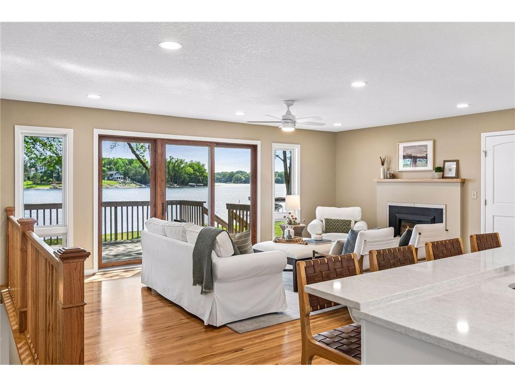 1303 Crystal Lake Road E Burnsville MN 55306 - Crystal 7082969 image7