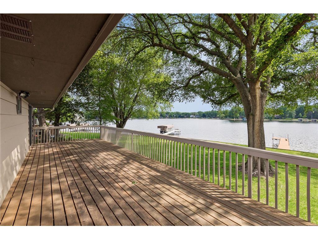 1303 Crystal Lake Road E Burnsville MN 55306 - Crystal 7082969 image81