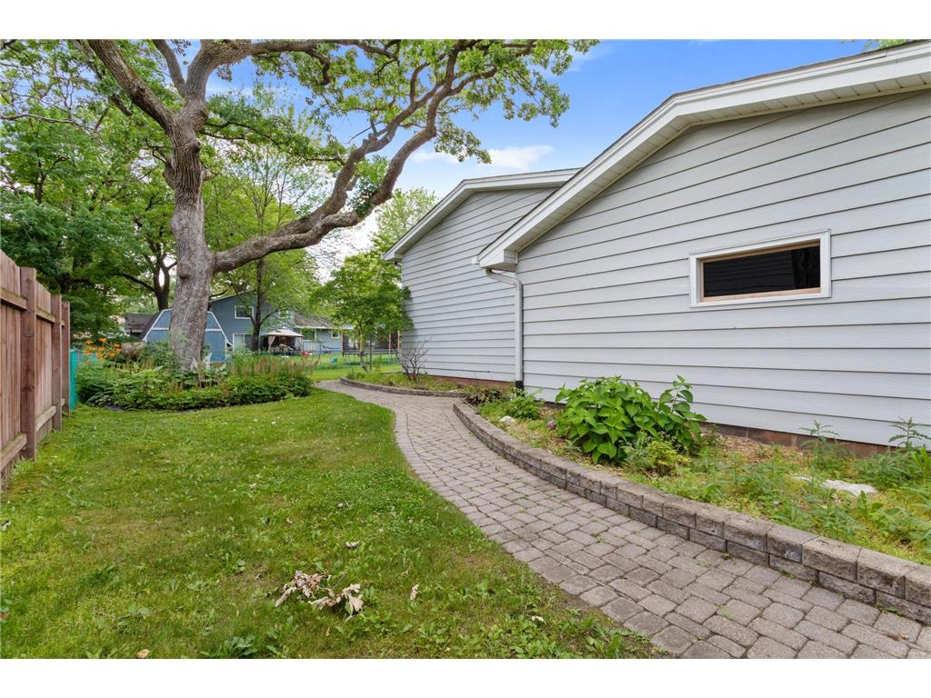 13036 Hastings Street NE Blaine MN 55449 7105050 image31