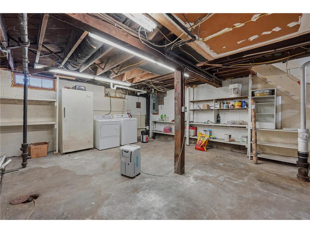 1303X Margaret Street Eau Claire WI 54701 7019863 image31