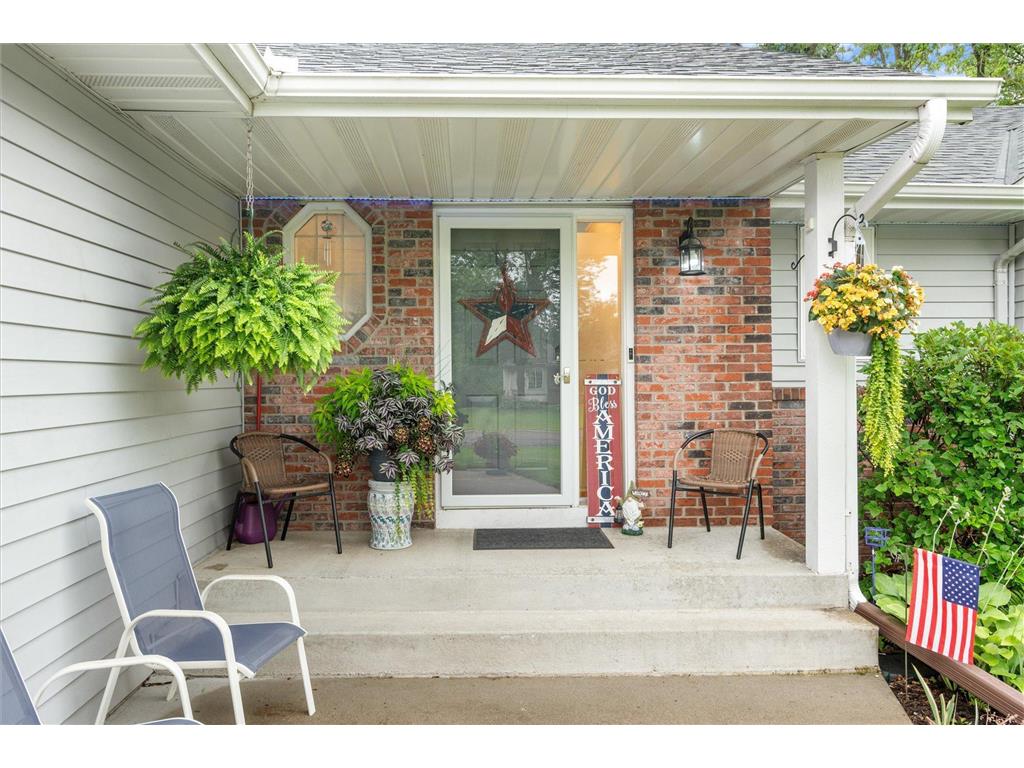 1304 18th Avenue SE Forest Lake MN 55025 6565142 image1