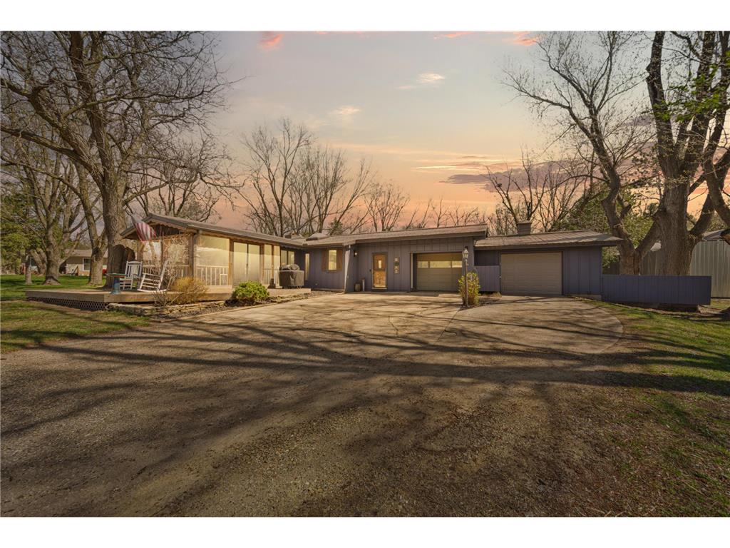 1304 34th Drive NE Austin MN 55912 7076951 image1