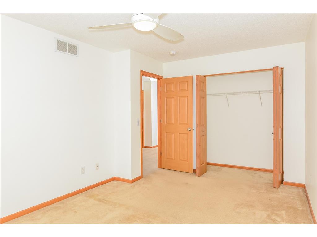 1304 50th Avenue N Minneapolis MN 55430 7031379 image11