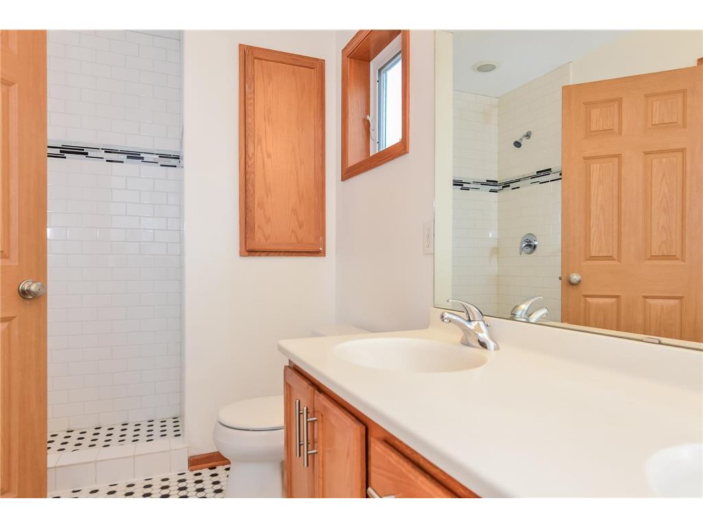 1304 50th Avenue N Minneapolis MN 55430 7031379 image14