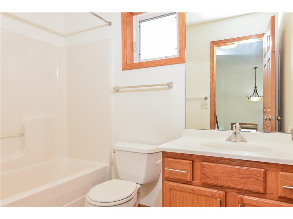 1304 50th Avenue N Minneapolis MN 55430 7031379 image8