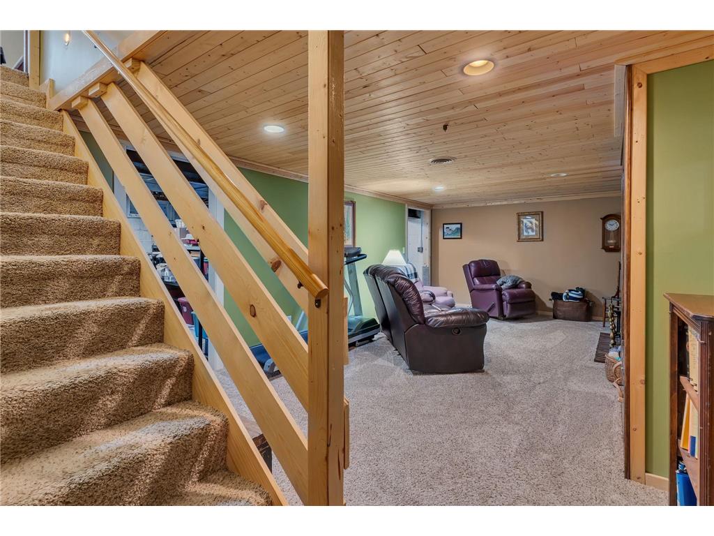 1304 9th Street SW Willmar MN 56201 7037499 image28