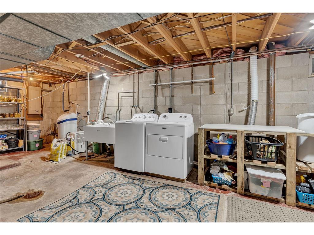 1304 9th Street SW Willmar MN 56201 7037499 image33