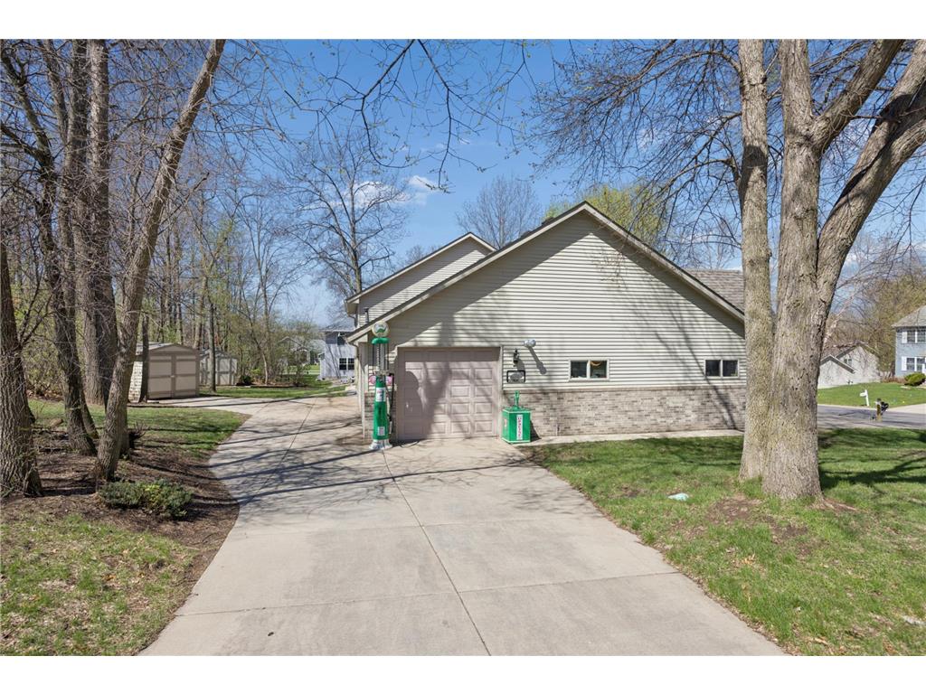 1304 Eagle Ridge Drive Saint Joseph MN 56374 7063633 image24