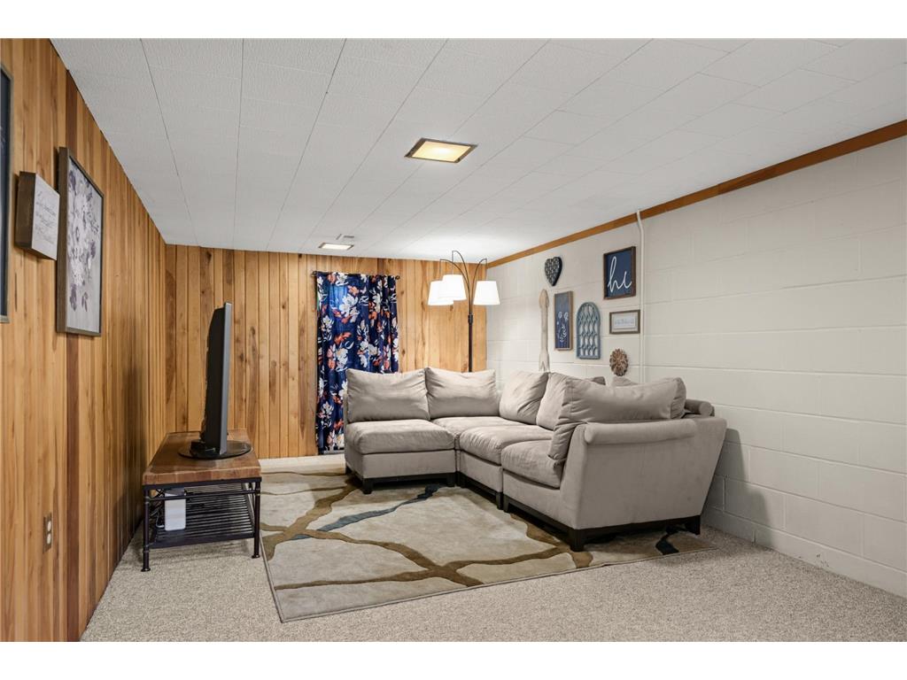 1304 Hall Avenue West Saint Paul MN 55118 7083534 image19