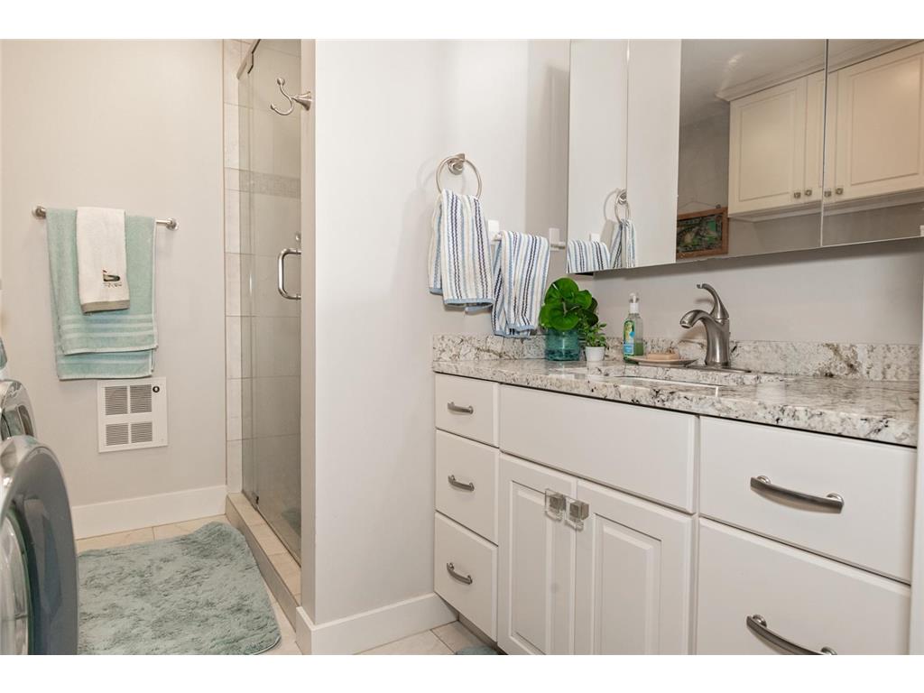 1304D Mcnally Drive Winona MN 55987 7014486 image24