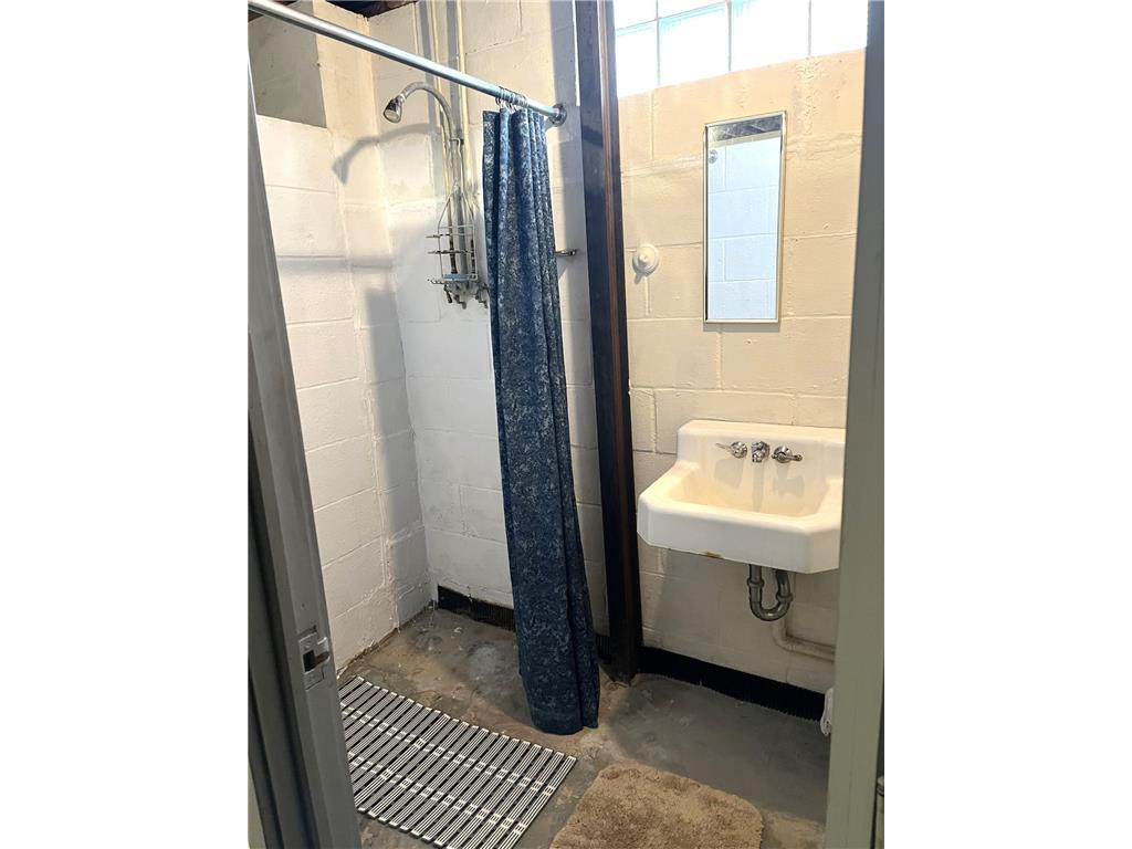 1304 S State Street Fairmont MN 56031 7039274 image24