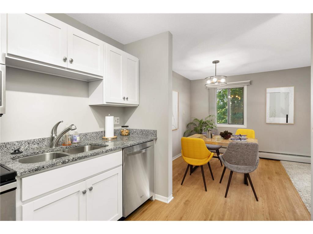 1304 W Medicine Lake Drive #202 Plymouth MN 55441 - Medicine Lake 6821213 image11