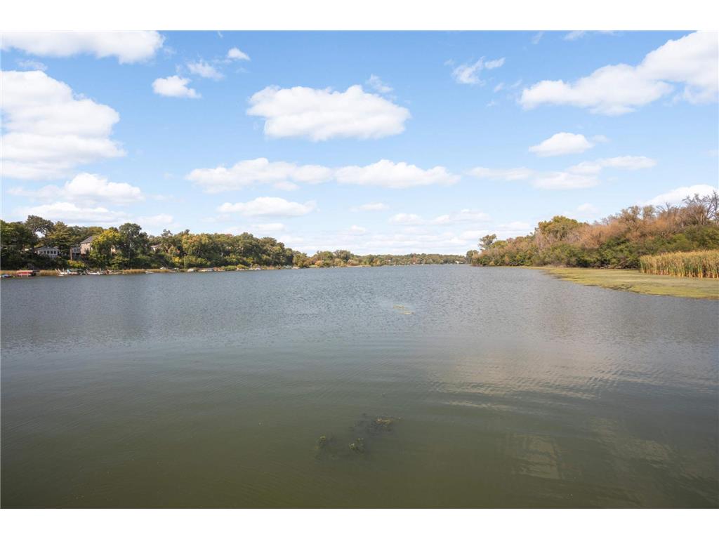 1304 W Medicine Lake Drive #202 Plymouth MN 55441 - Medicine Lake 6821213 image3