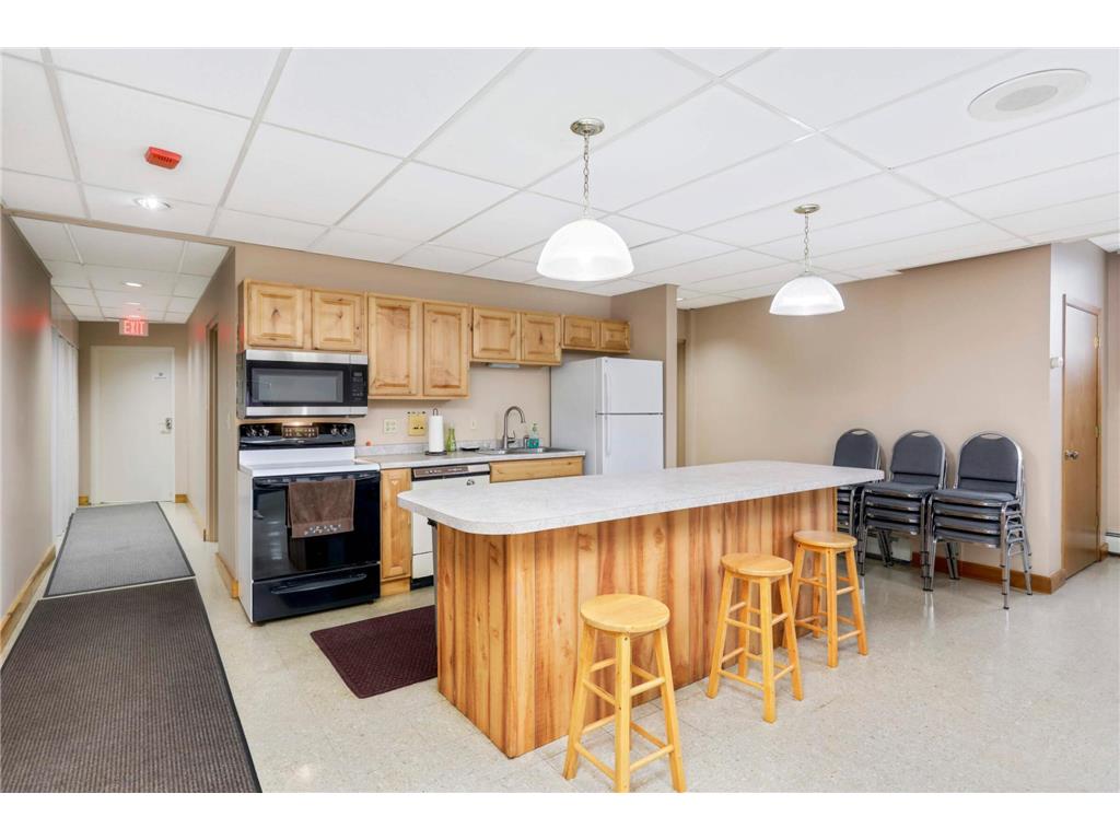 1304 W Medicine Lake Drive #202 Plymouth MN 55441 - Medicine Lake 7060437 image25