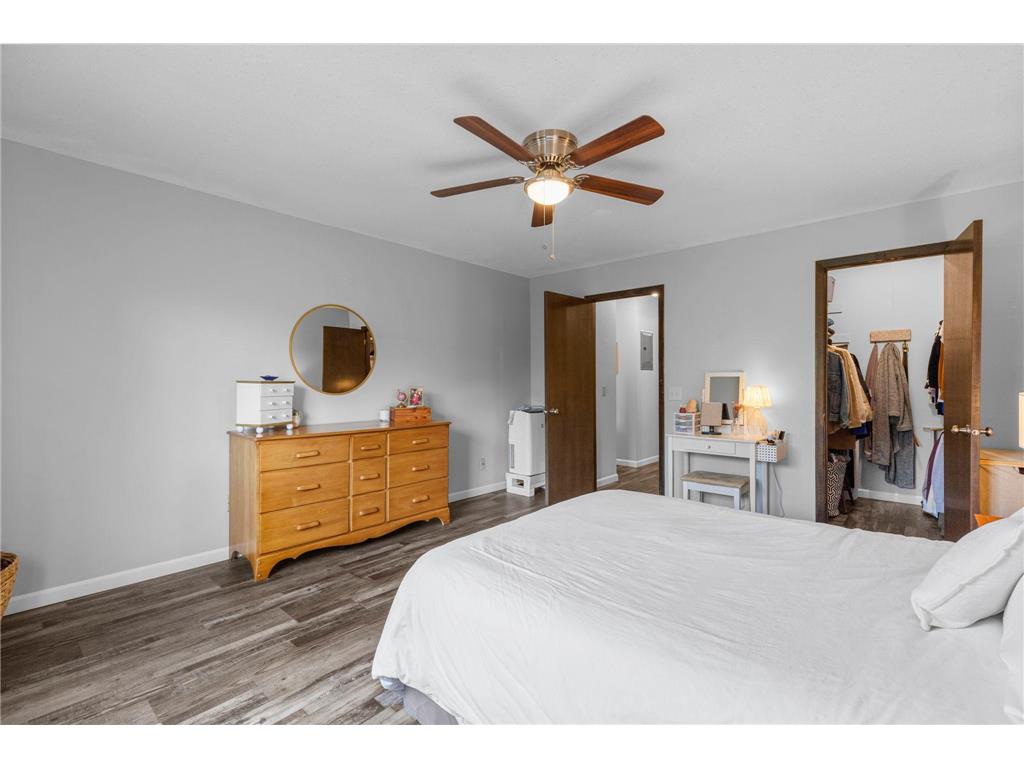 1304 W Medicine Lake Drive #308 Plymouth MN 55441 - Medicine Lake 7084211 image11